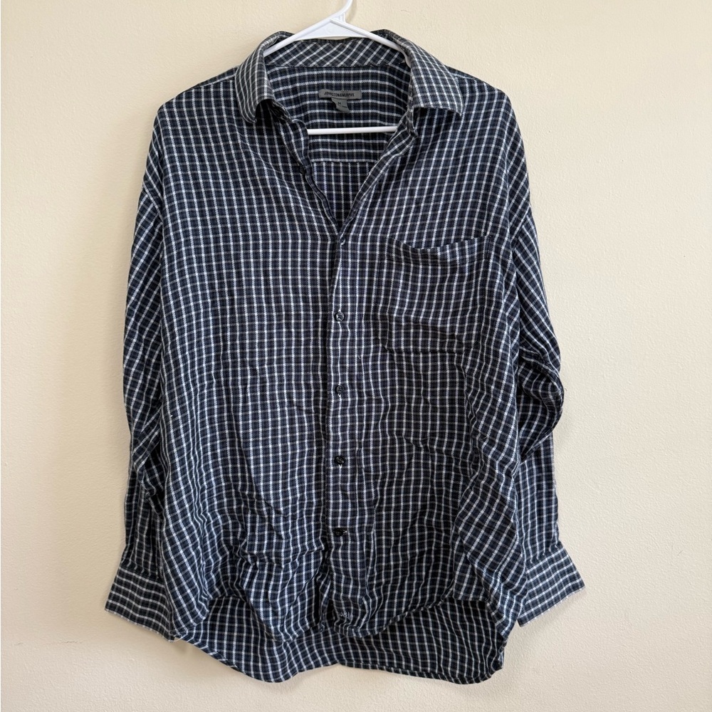 Johnston & Murphy Men’s Plaid Button Down Size M $120 (Blue,Black &White)
